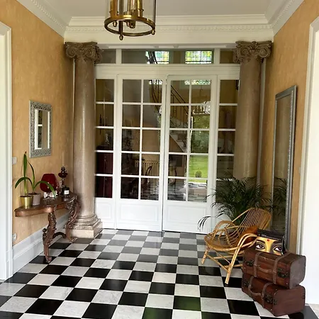 Maison De Maitre